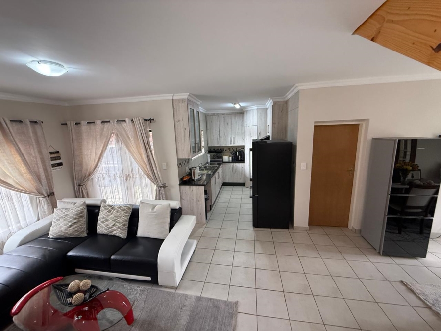 3 Bedroom Property for Sale in Waterval East North West